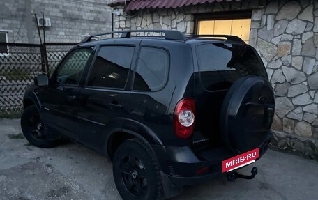 Chevrolet Niva I рестайлинг, 2009 год, 385 000 рублей, 4 фотография