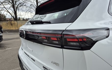 Volkswagen Tiguan, 2026 год, 4 699 000 рублей, 34 фотография