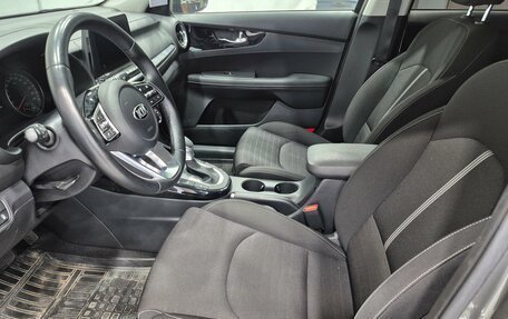 KIA Cerato IV, 2020 год, 1 989 000 рублей, 13 фотография