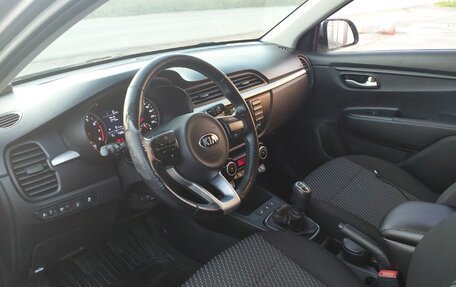 KIA Rio IV, 2020 год, 1 699 000 рублей, 5 фотография