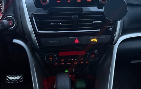 Mitsubishi Eclipse Cross, 2023 год, 2 650 000 рублей, 20 фотография