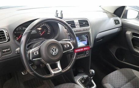 Volkswagen Polo VI (EU Market), 2018 год, 1 339 000 рублей, 6 фотография