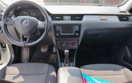Skoda Rapid I, 2016 год, 1 050 000 рублей, 6 фотография