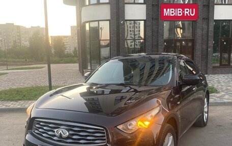 Infiniti FX II, 2008 год, 1 540 000 рублей, 4 фотография