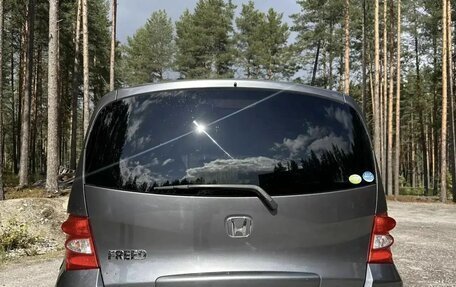 Honda Freed I, 2011 год, 1 000 000 рублей, 6 фотография