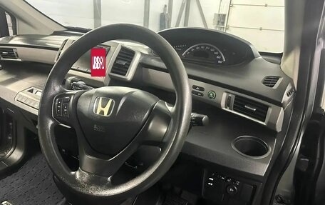 Honda Freed I, 2011 год, 1 000 000 рублей, 14 фотография