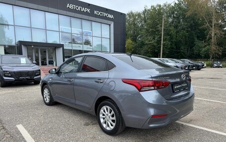 Hyundai Solaris II рестайлинг, 2017 год, 1 149 000 рублей, 11 фотография
