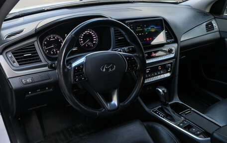 Hyundai Sonata VII, 2017 год, 1 799 000 рублей, 12 фотография