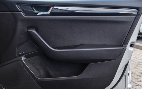 Skoda Superb III рестайлинг, 2016 год, 1 749 000 рублей, 12 фотография