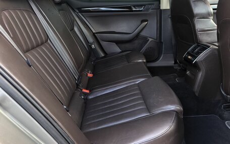 Skoda Superb III рестайлинг, 2016 год, 1 749 000 рублей, 16 фотография
