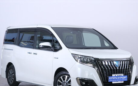 Toyota Esquire I, 2019 год, 2 599 000 рублей, 2 фотография
