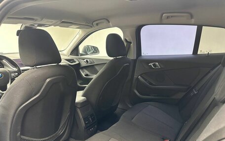 BMW 1 серия, 2019 год, 2 278 000 рублей, 10 фотография