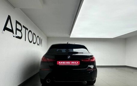 BMW 1 серия, 2019 год, 2 278 000 рублей, 3 фотография