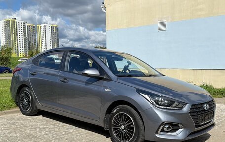 Hyundai Solaris II рестайлинг, 2017 год, 1 300 000 рублей, 5 фотография