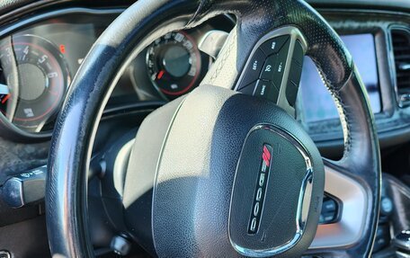 Dodge Challenger III рестайлинг 2, 2018 год, 3 650 000 рублей, 14 фотография