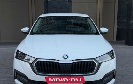 Skoda Octavia IV, 2021 год, 2 200 000 рублей, 2 фотография