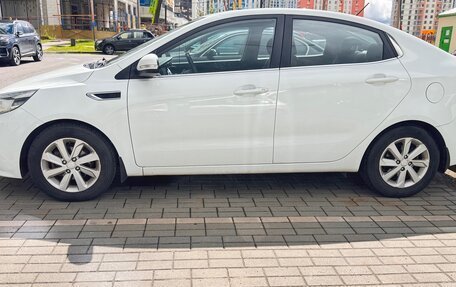 KIA Rio III рестайлинг, 2015 год, 1 043 000 рублей, 6 фотография