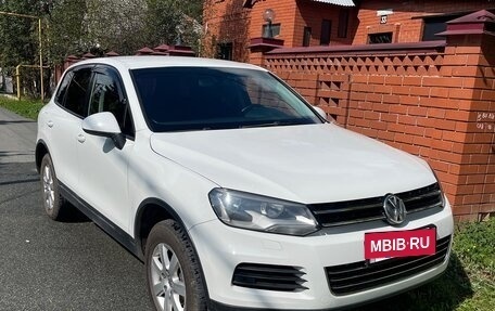 Volkswagen Touareg III, 2014 год, 2 350 000 рублей, 4 фотография