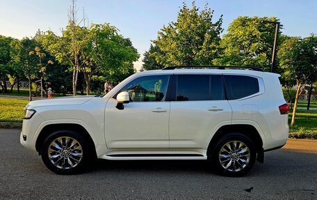 Toyota Land Cruiser, 2024 год, 10 900 000 рублей, 8 фотография