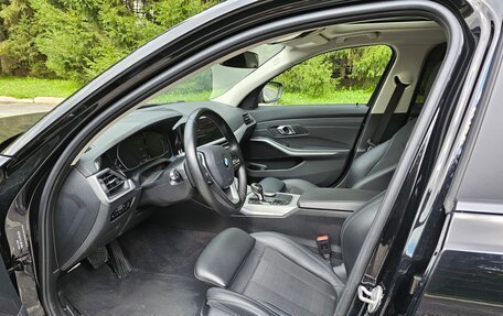 BMW 3 серия, 2020 год, 3 650 000 рублей, 6 фотография