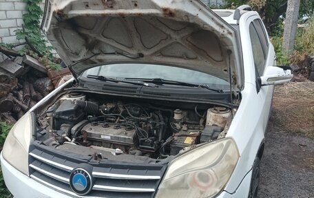 Geely MK Cross I, 2012 год, 210 000 рублей, 9 фотография