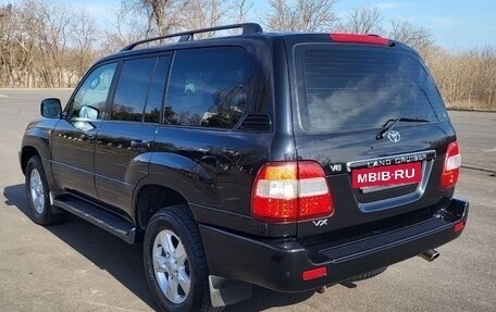 Toyota Land Cruiser 100 рестайлинг 2, 2007 год, 1 990 000 рублей, 4 фотография