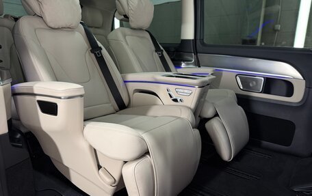 Mercedes-Benz V-Класс, 2026 год, 17 000 000 рублей, 35 фотография