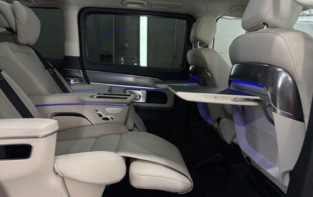 Mercedes-Benz V-Класс, 2026 год, 17 000 000 рублей, 31 фотография