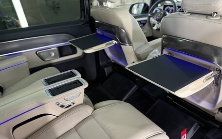 Mercedes-Benz V-Класс, 2026 год, 17 000 000 рублей, 32 фотография