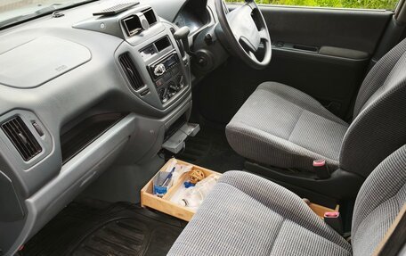 Mitsubishi Dion I рестайлинг, 2000 год, 330 000 рублей, 9 фотография