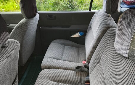 Mitsubishi Dion I рестайлинг, 2000 год, 330 000 рублей, 14 фотография