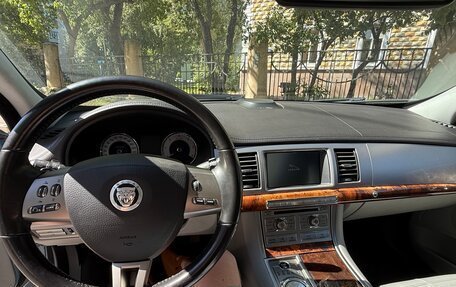 Jaguar XF I рестайлинг, 2011 год, 1 500 000 рублей, 12 фотография
