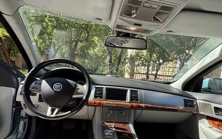 Jaguar XF I рестайлинг, 2011 год, 1 500 000 рублей, 13 фотография
