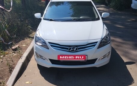 Hyundai Solaris II рестайлинг, 2016 год, 1 200 000 рублей, 2 фотография