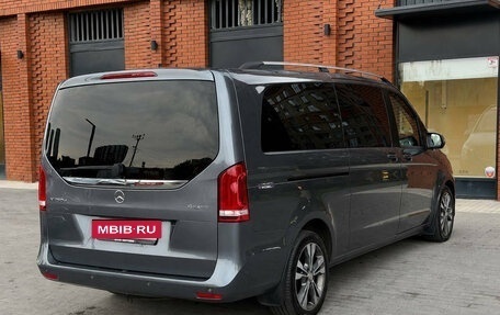 Mercedes-Benz V-Класс, 2017 год, 4 600 000 рублей, 4 фотография