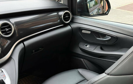 Mercedes-Benz V-Класс, 2017 год, 4 600 000 рублей, 12 фотография