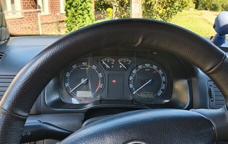 Skoda Octavia IV, 2001 год, 290 000 рублей, 21 фотография