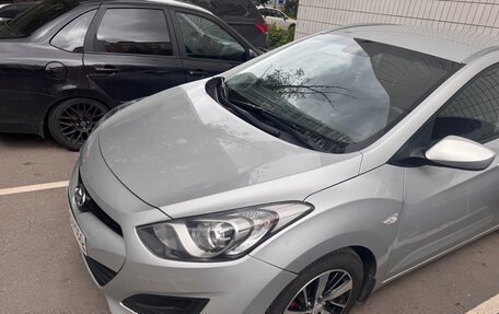 Hyundai i30 II рестайлинг, 2013 год, 750 000 рублей, 3 фотография