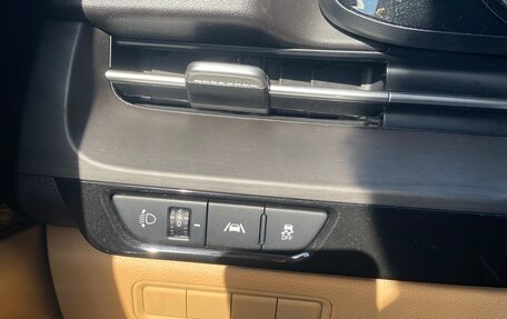 KIA Carnival, 2021 год, 3 400 000 рублей, 16 фотография