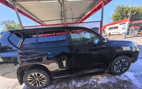 Toyota Land Cruiser Prado 150 рестайлинг 2, 2012 год, 2 700 000 рублей, 11 фотография