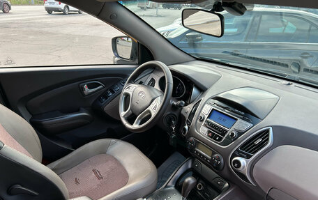 Hyundai ix35 I рестайлинг, 2013 год, 980 000 рублей, 9 фотография