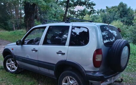 Chevrolet Niva I рестайлинг, 2005 год, 327 000 рублей, 4 фотография