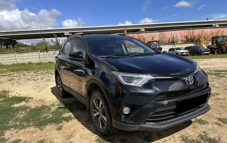 Toyota RAV4, 2017 год, 1 390 000 рублей, 3 фотография