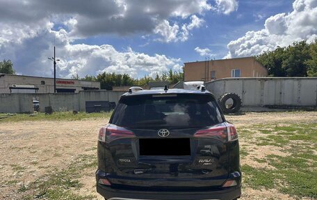 Toyota RAV4, 2017 год, 1 390 000 рублей, 6 фотография