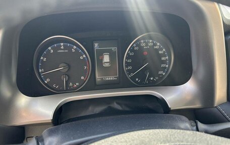 Toyota RAV4, 2017 год, 1 390 000 рублей, 8 фотография
