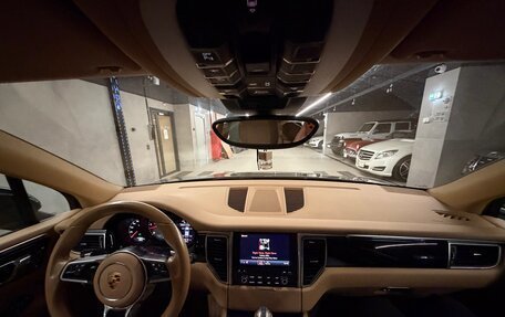 Porsche Macan I рестайлинг, 2016 год, 4 500 000 рублей, 5 фотография