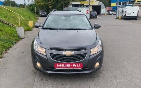 Chevrolet Cruze II, 2013 год, 990 000 рублей, 4 фотография