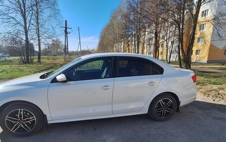 Volkswagen Jetta VI, 2015 год, 975 000 рублей, 6 фотография