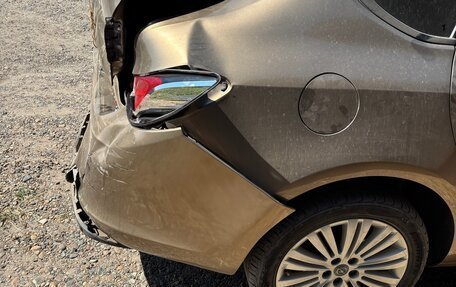 Opel Astra J, 2013 год, 680 000 рублей, 6 фотография