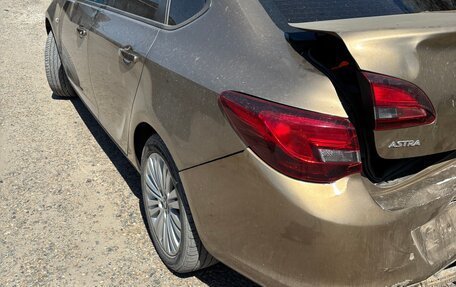 Opel Astra J, 2013 год, 680 000 рублей, 4 фотография